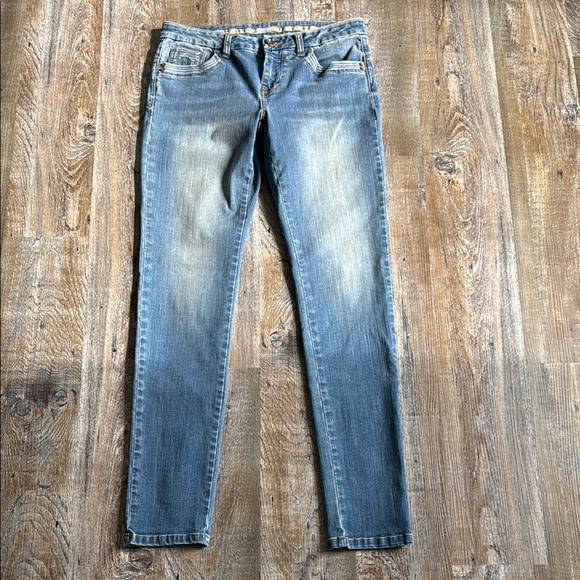 Nile | Jeans - Picture 2 of 8